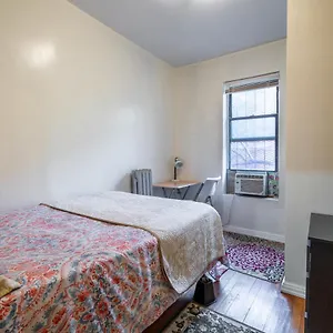 2* Guest house Eastern Parkway